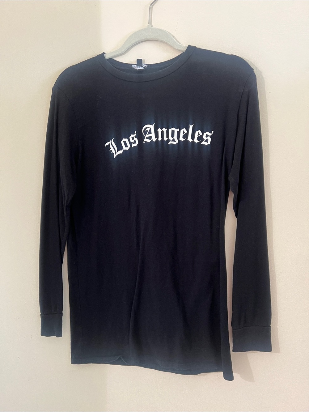 Fashion Nova Black "Los Angeles" Long Sleeve Tee